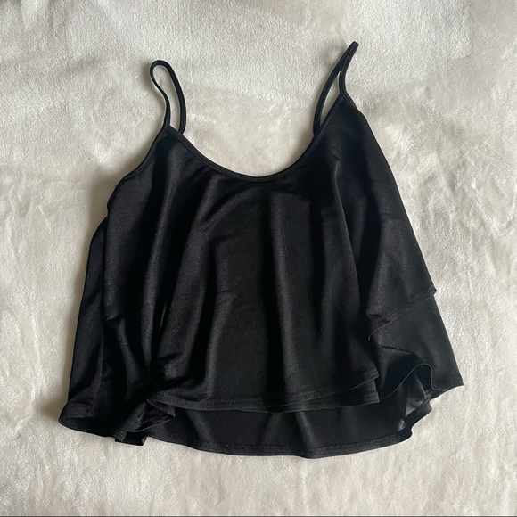 Urban Outfitters Kimchi Blue Crop Flowy Tank Top - Picture 1 of 5